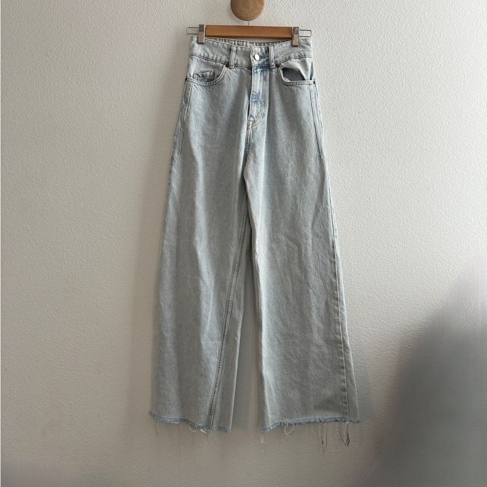 Zara High Waisted Wide Leg Jeans